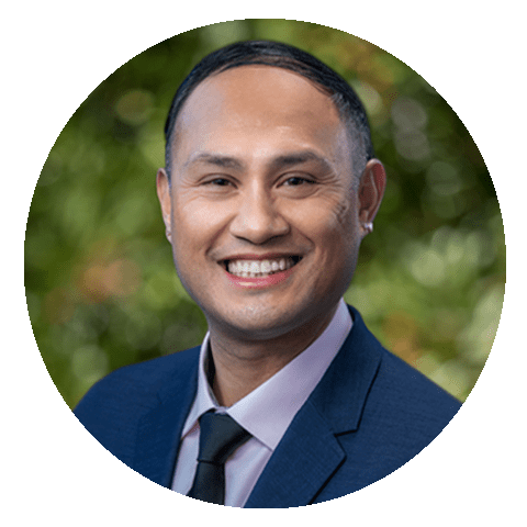 Headshot of Cliff Bautista, Qualcomm Premier Plans Concierge team member