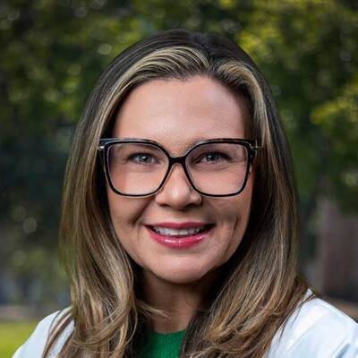 Laura Stowers, CNM
